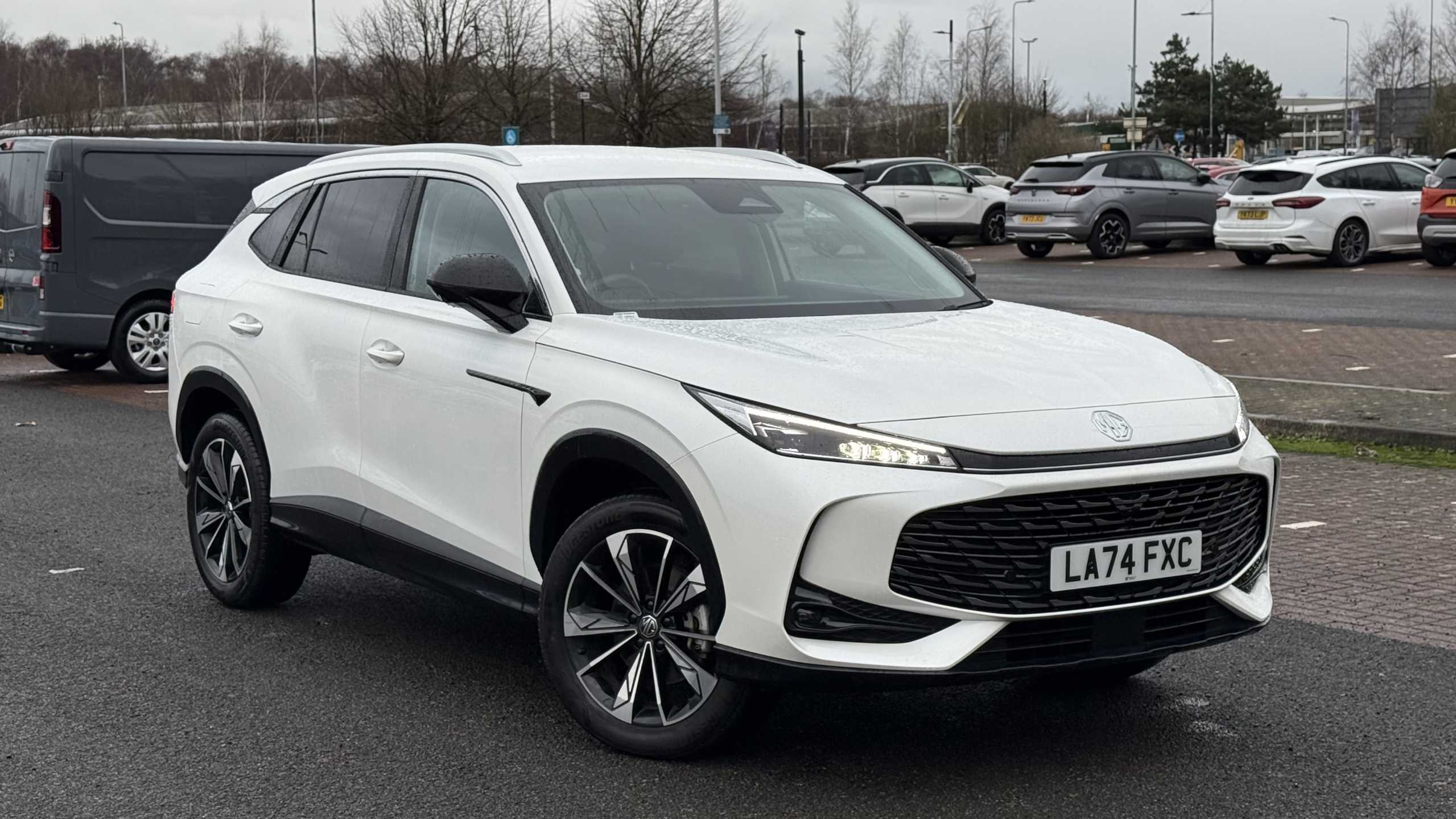 Main listing image - MG HS