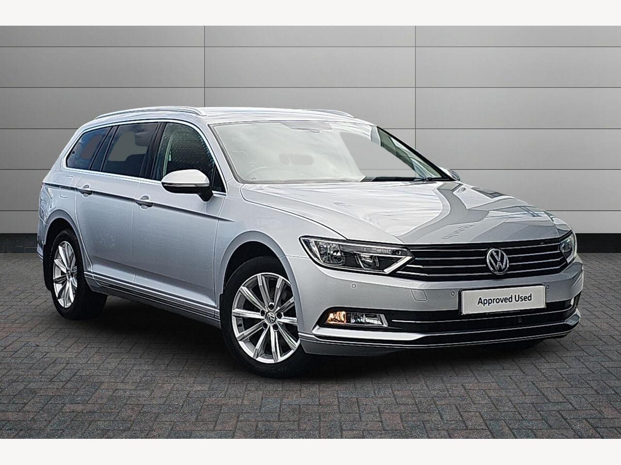 Main listing image - Volkswagen Passat Estate