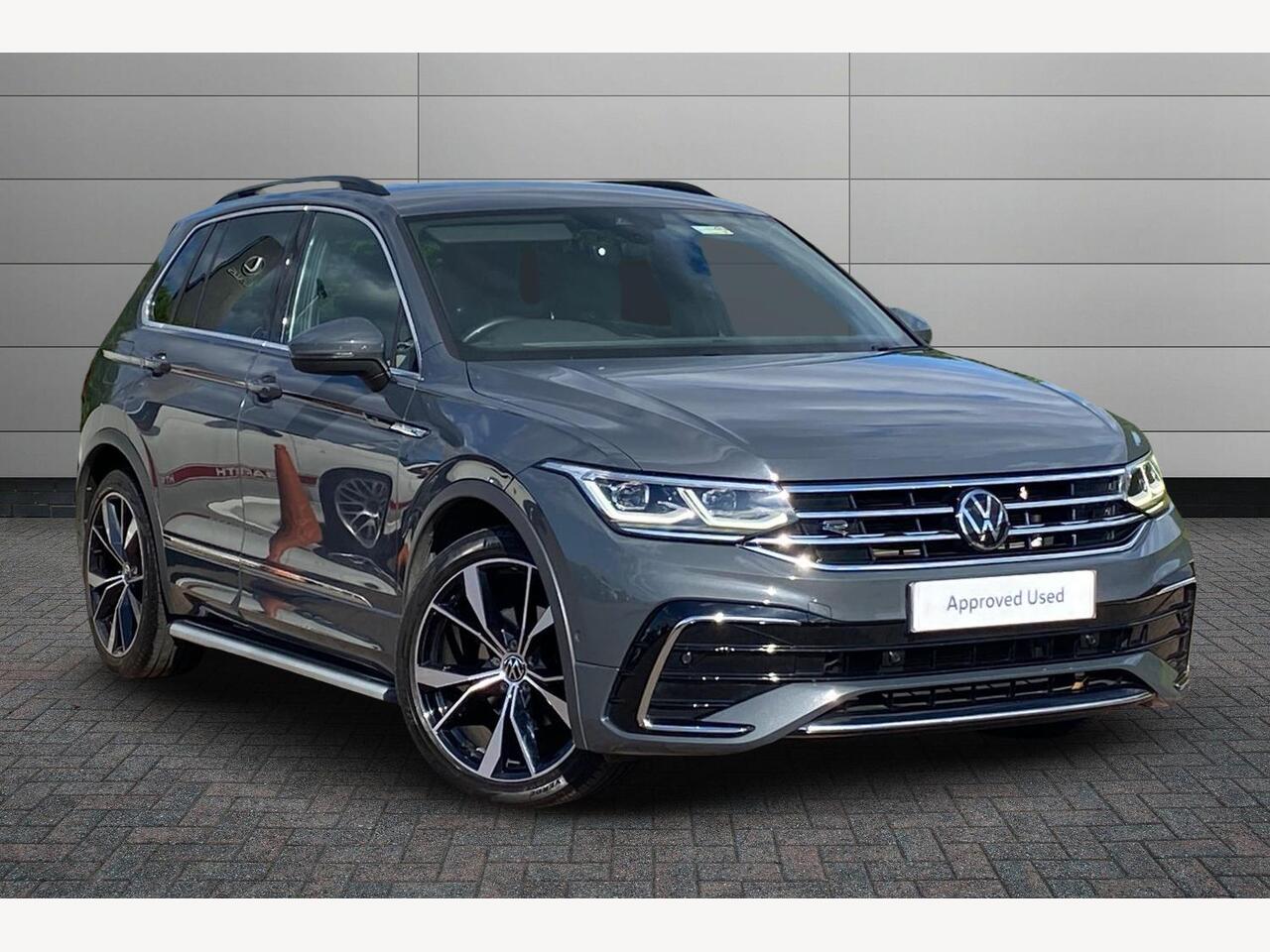 Main listing image - Volkswagen Tiguan