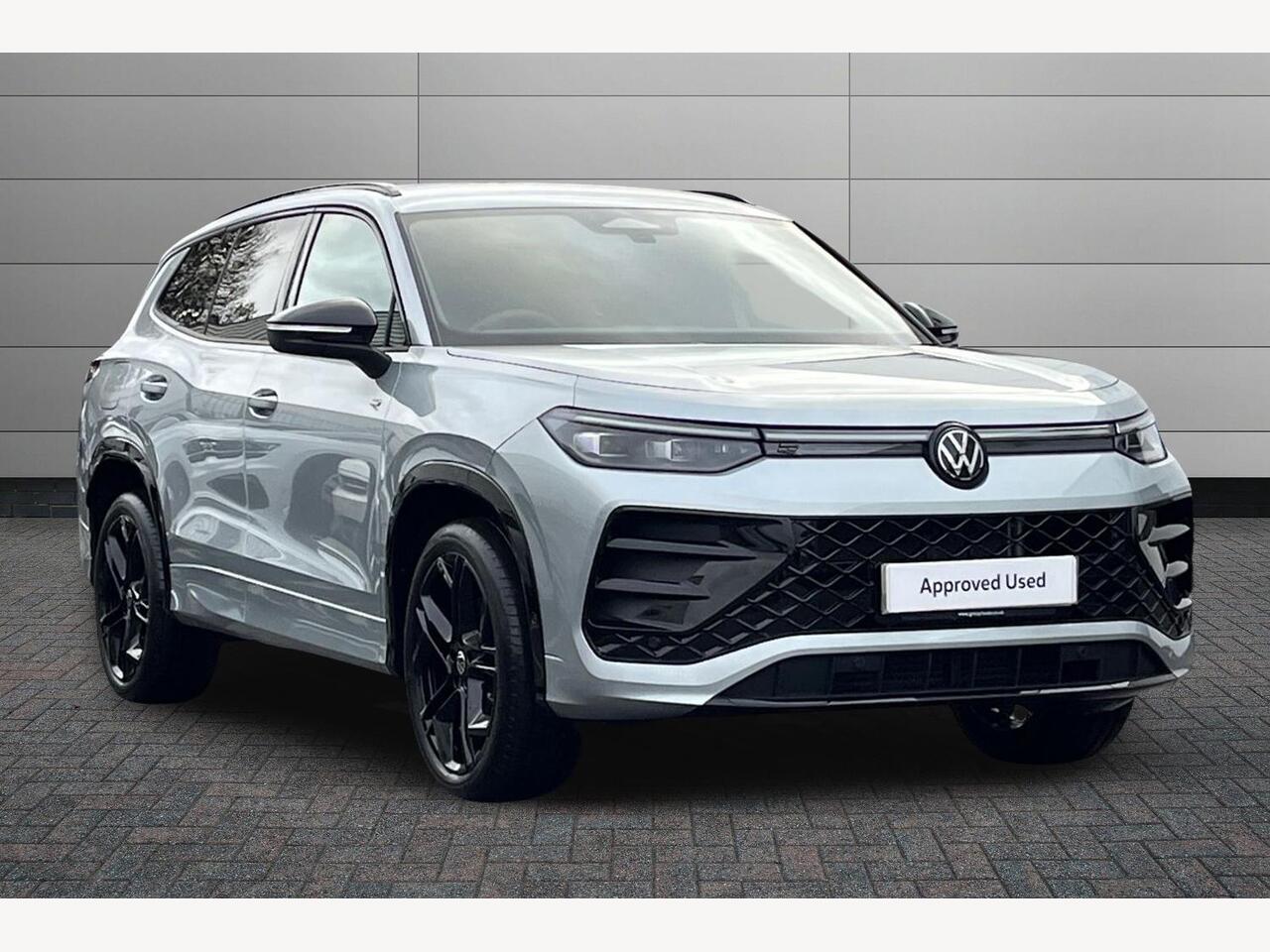 Main listing image - Volkswagen Tayron