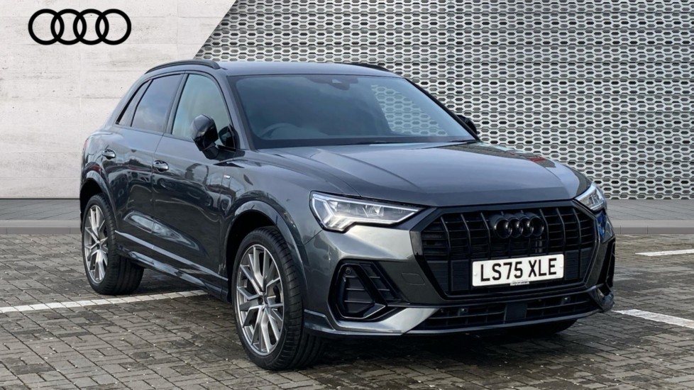 Main listing image - Audi Q3