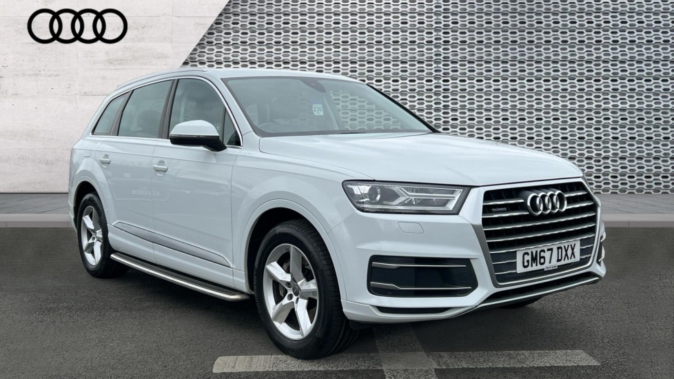 Main listing image - Audi Q7