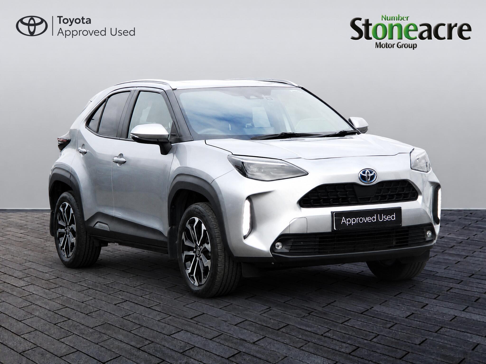 Main listing image - Toyota Yaris Cross