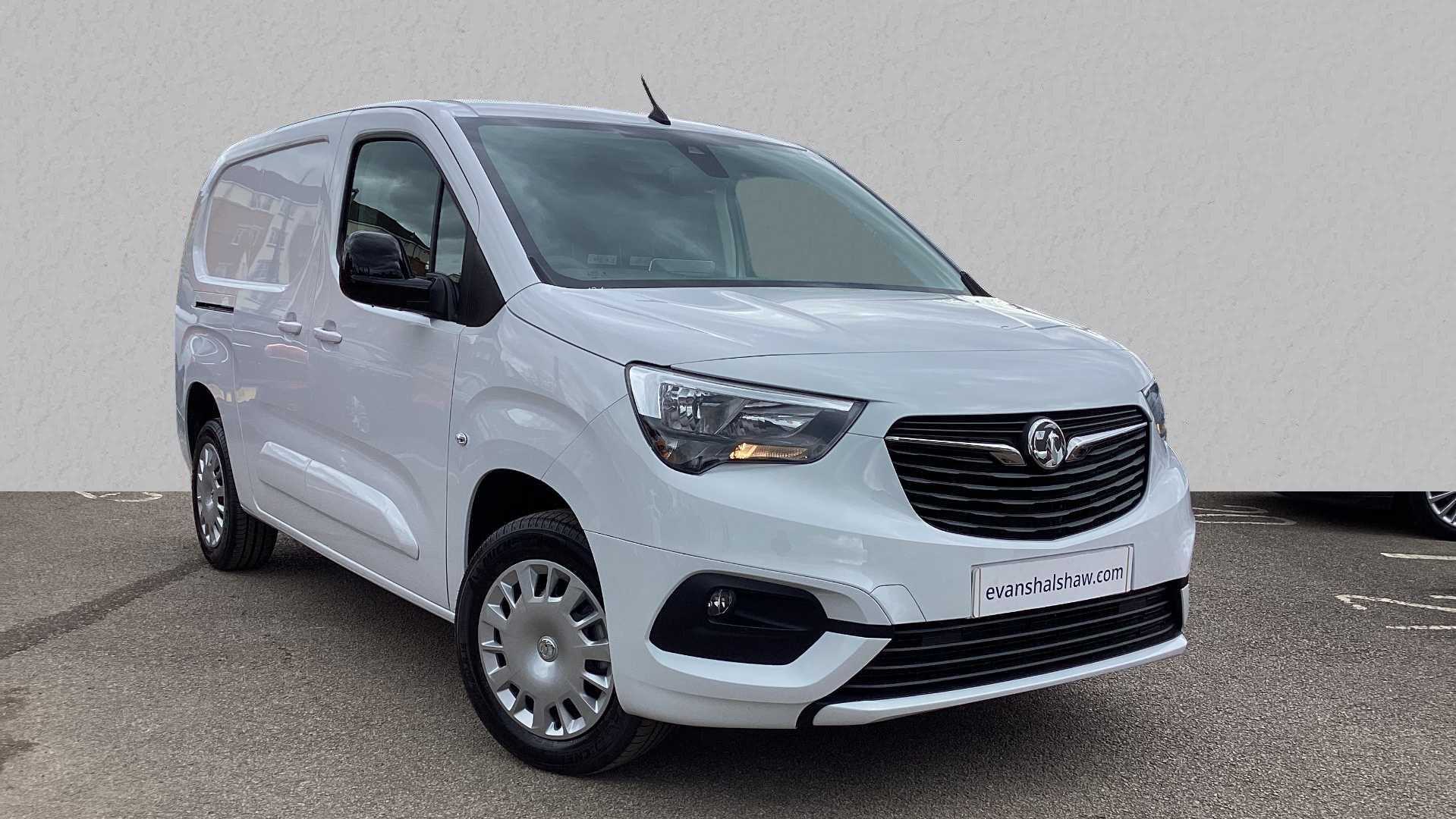 Main listing image - Vauxhall Combo Cargo