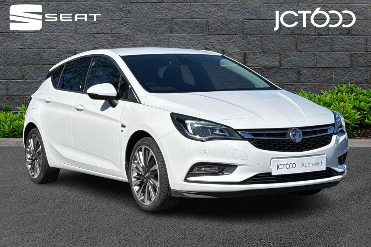 Main listing image - Vauxhall Astra