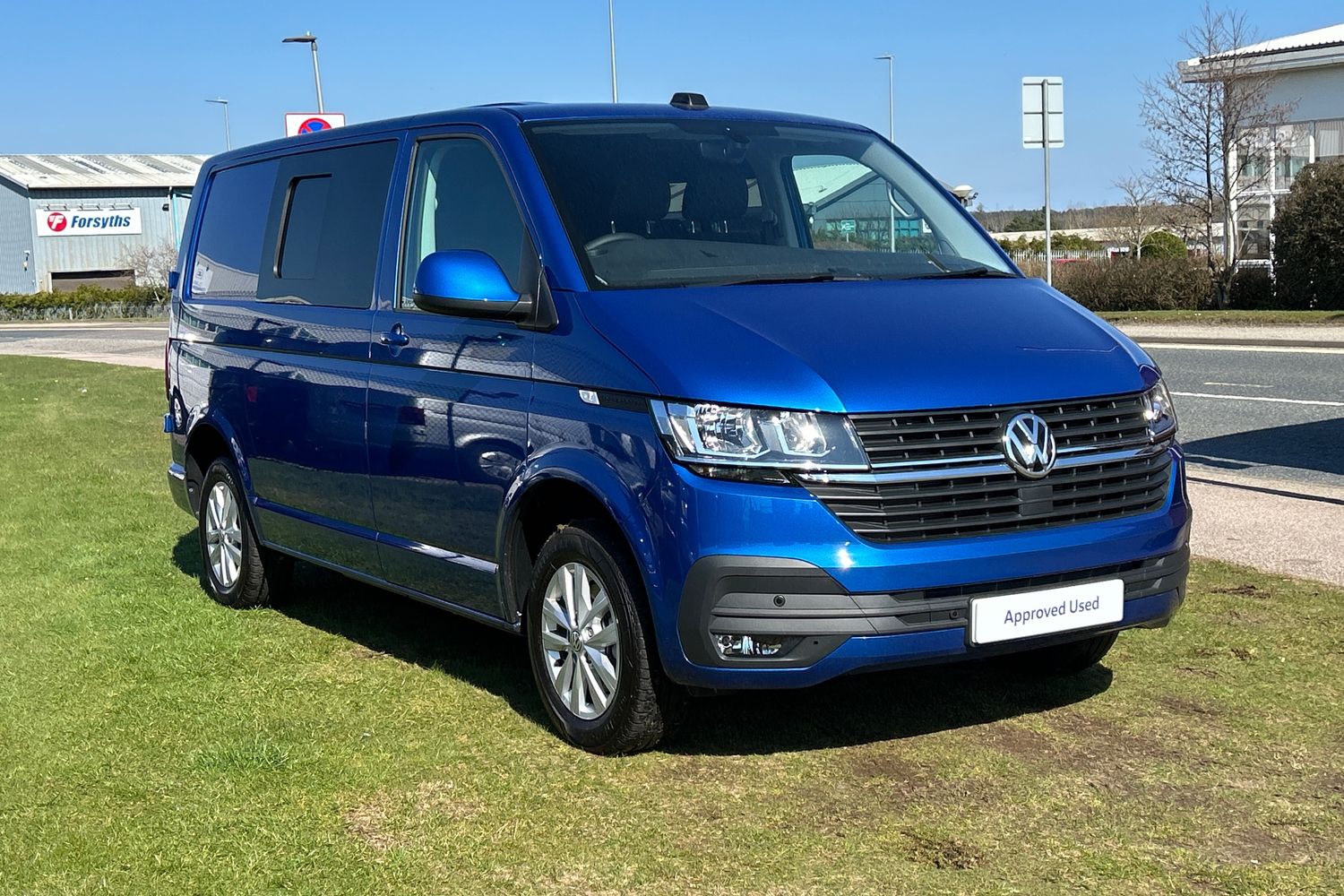 Main listing image - Volkswagen Transporter