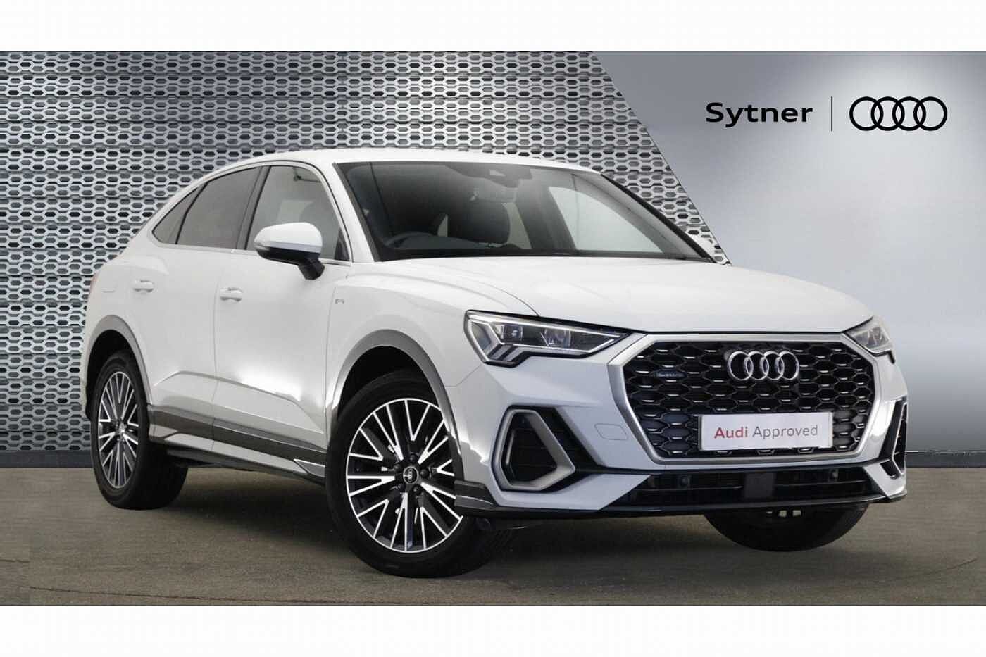 Main listing image - Audi Q3