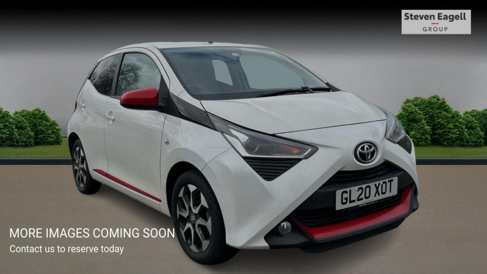 Main listing image - Toyota Aygo