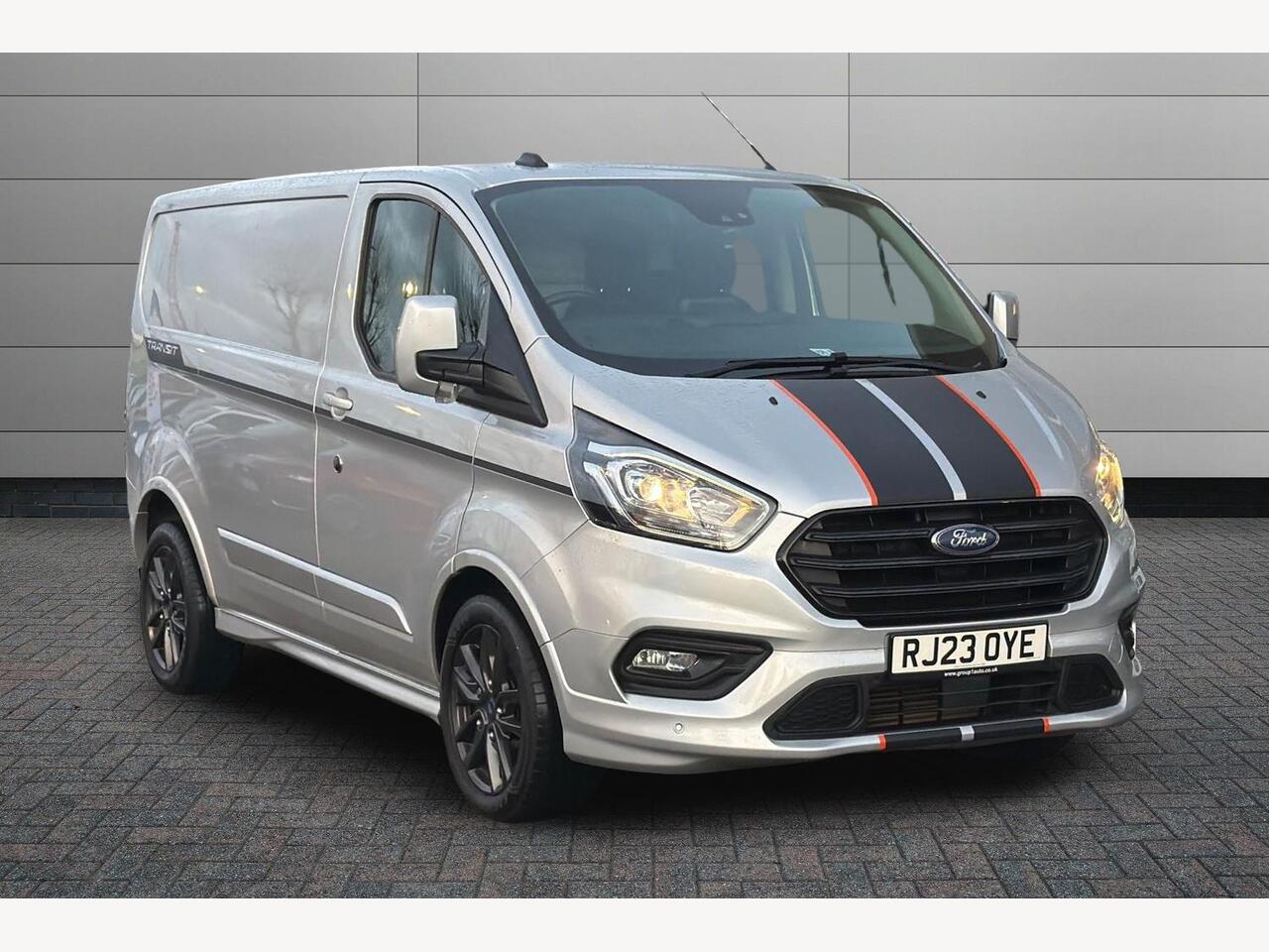 Main listing image - Ford Transit Custom