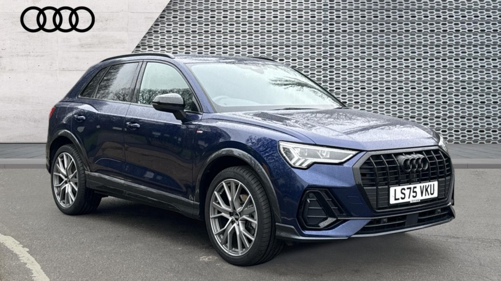 Main listing image - Audi Q3