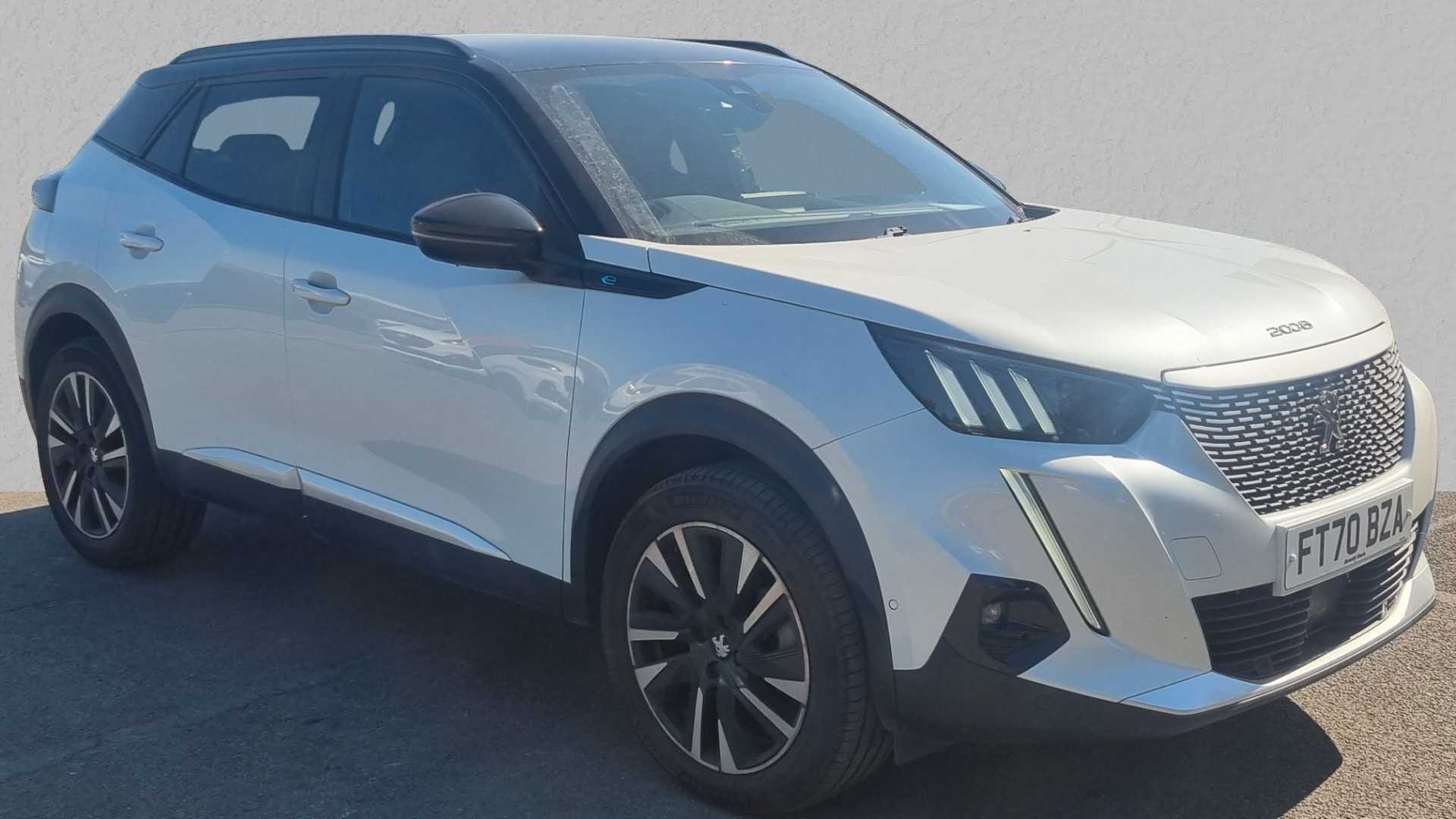 Main listing image - Peugeot e-2008