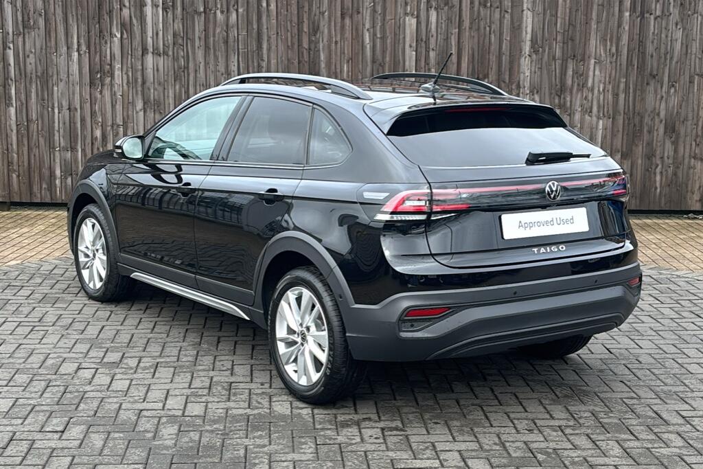 Main listing image - Volkswagen Taigo