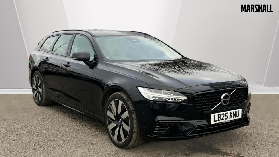 Main listing image - Volvo V90