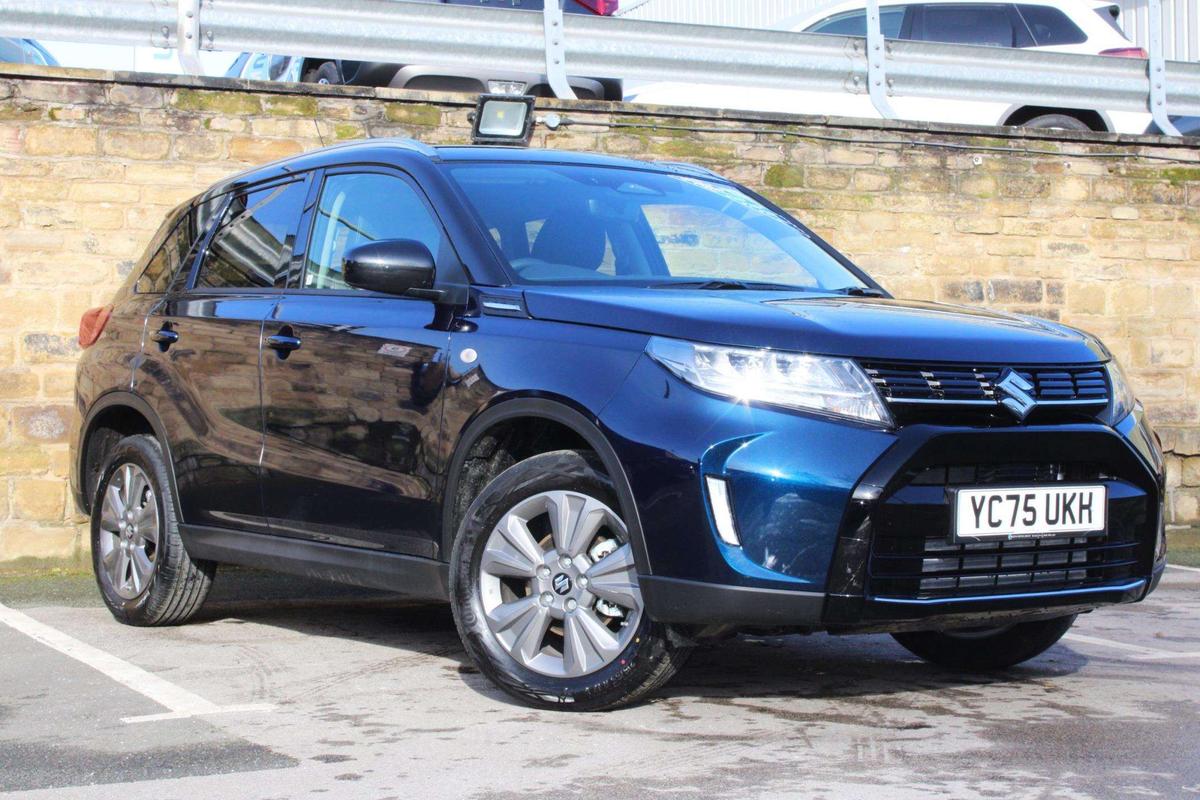 Main listing image - Suzuki Vitara