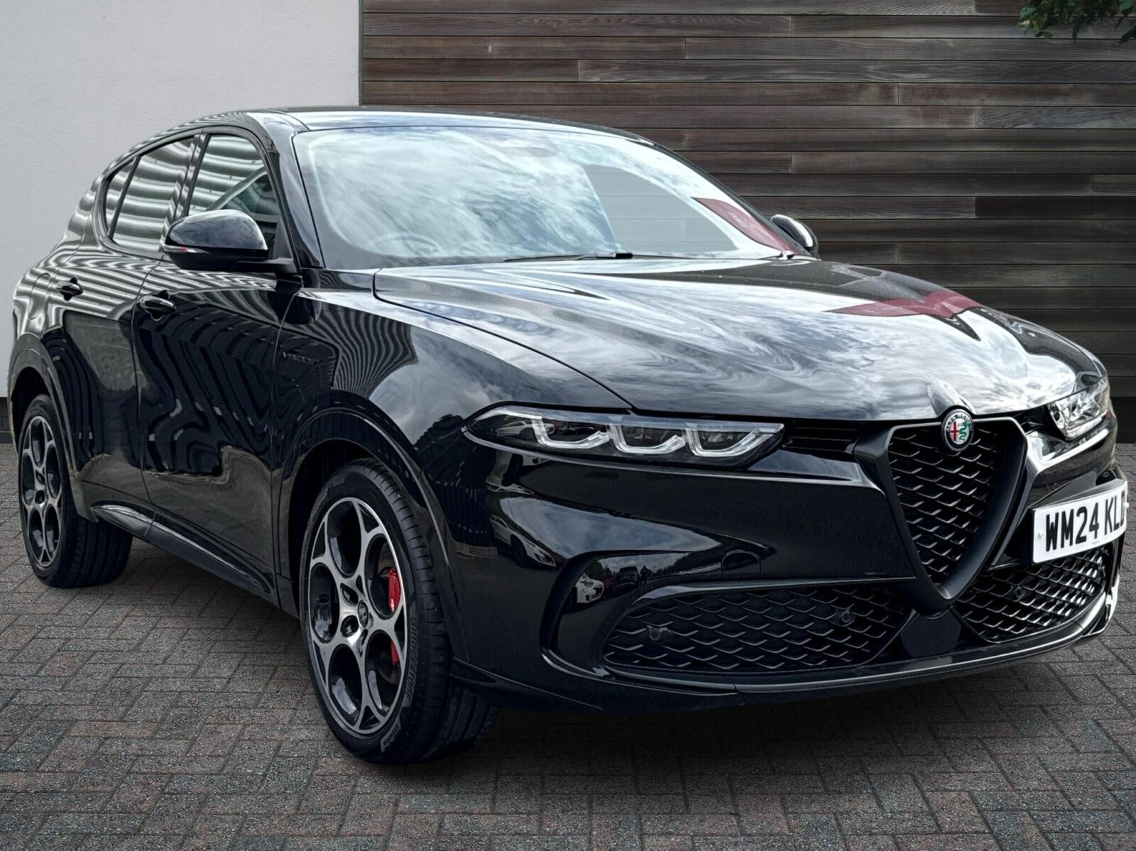 Main listing image - Alfa Romeo Tonale