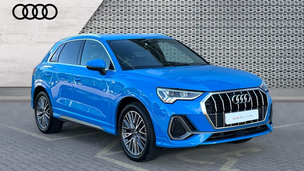 Main listing image - Audi Q3