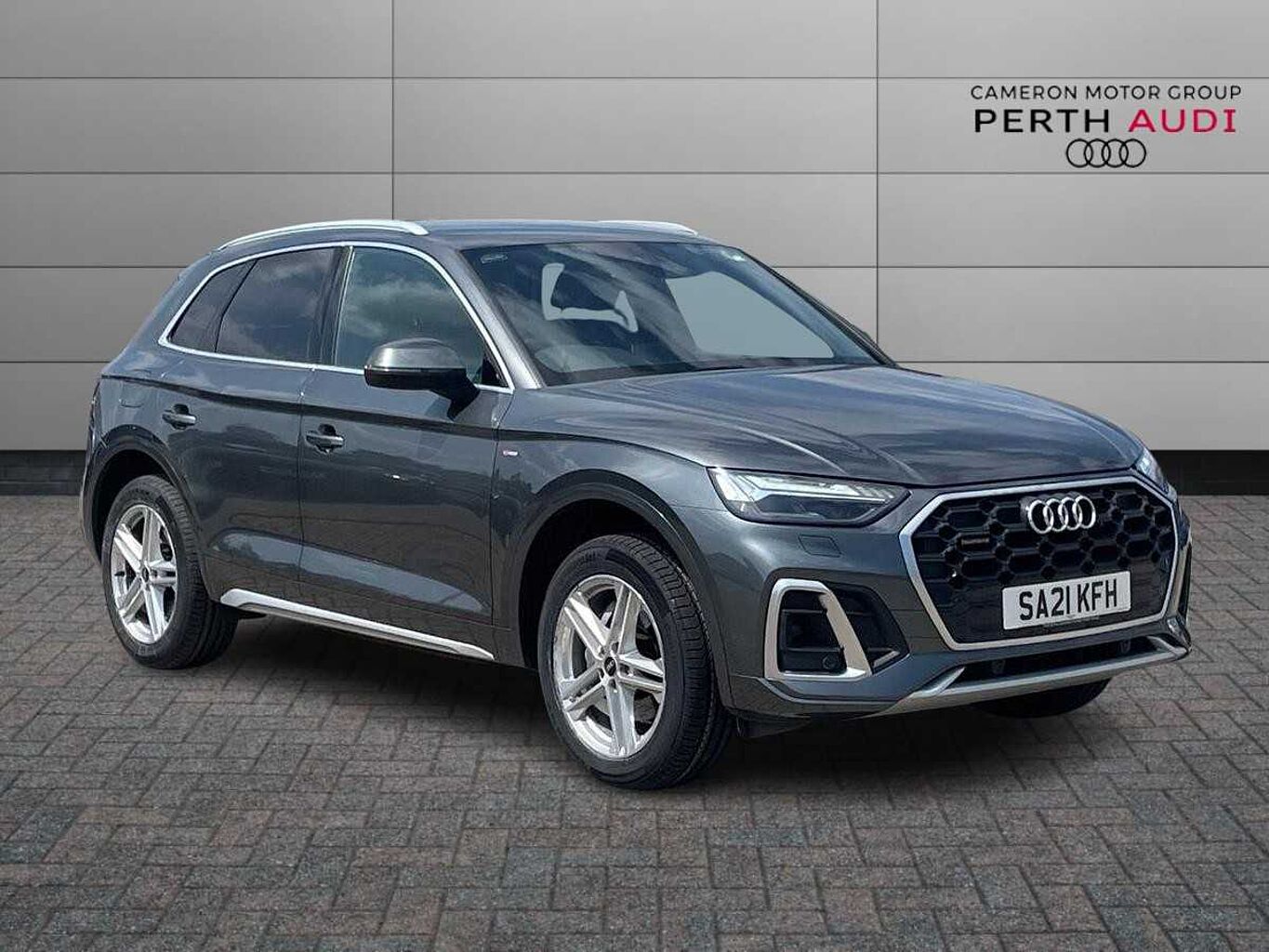 Main listing image - Audi Q5