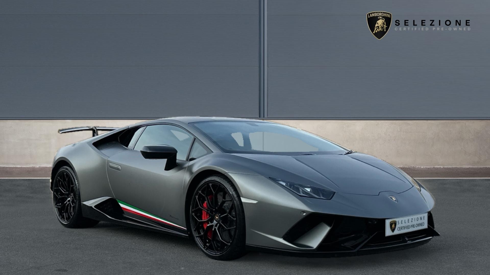 Main listing image - Lamborghini Huracan