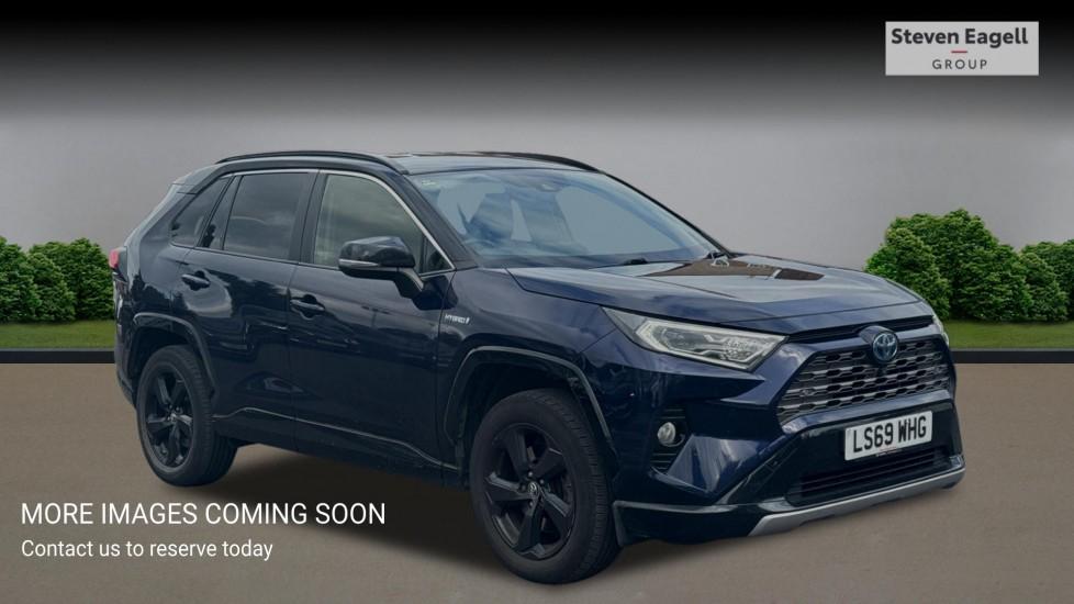 Main listing image - Toyota RAV4