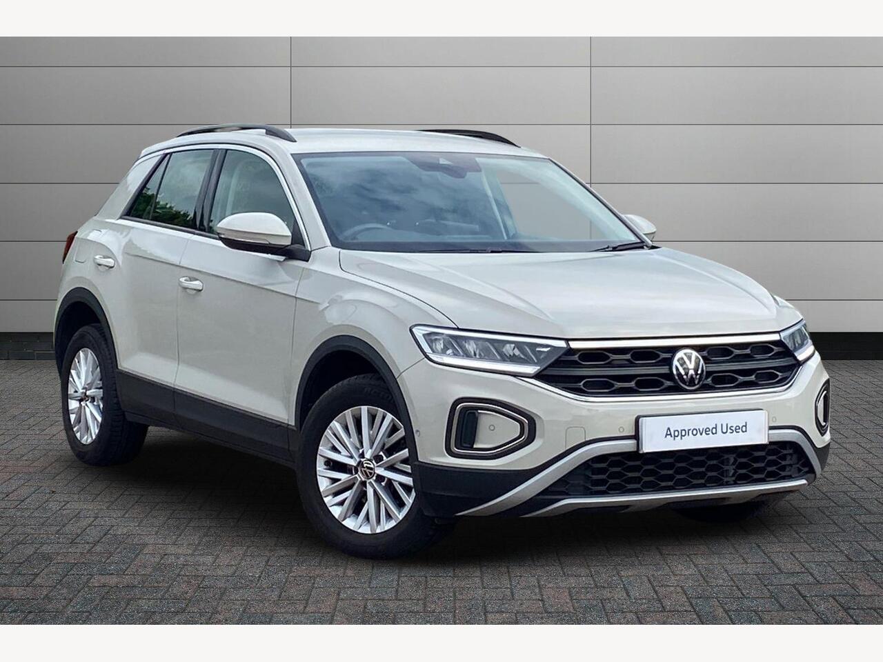 Main listing image - Volkswagen T-Roc