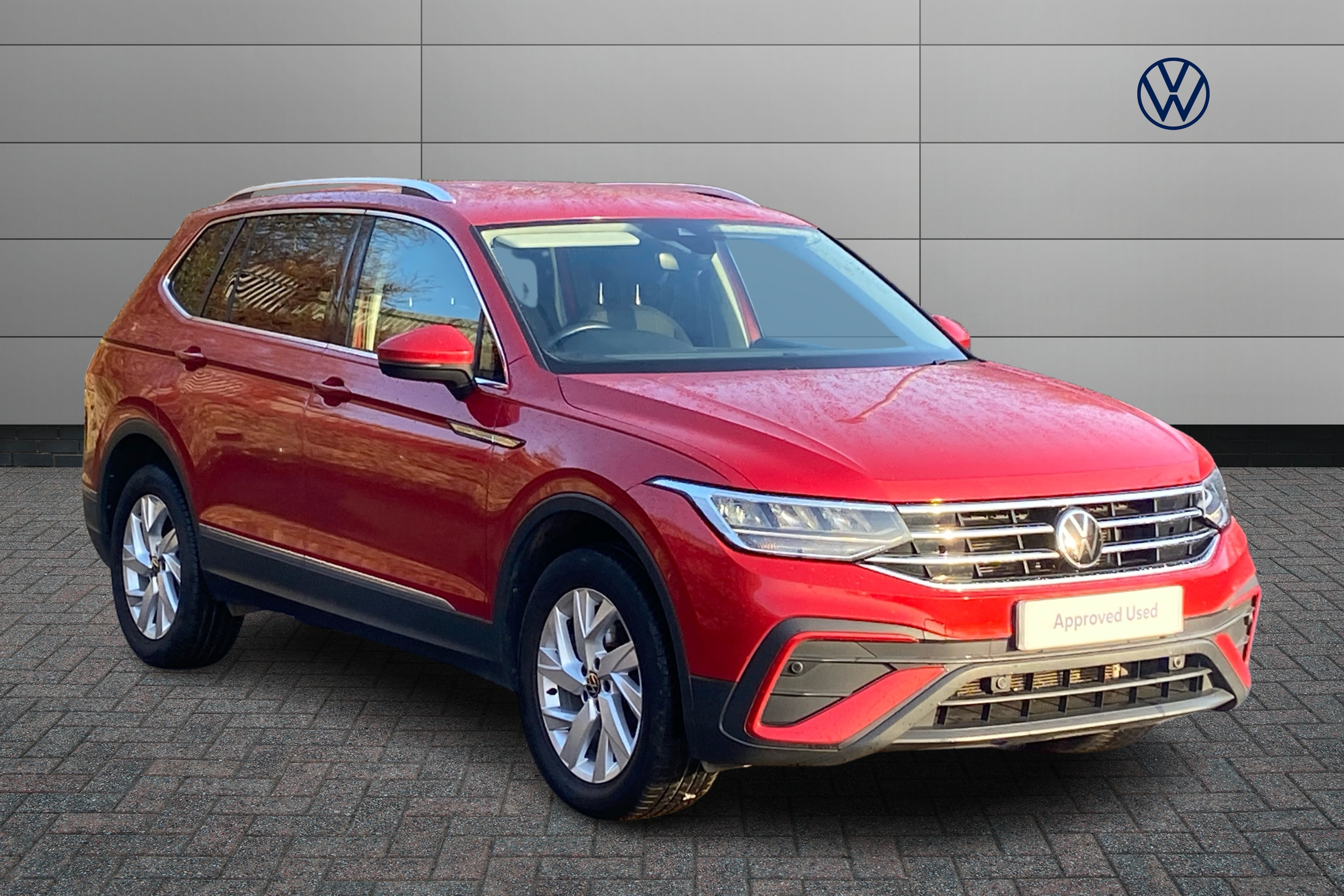 Main listing image - Volkswagen Tiguan Allspace