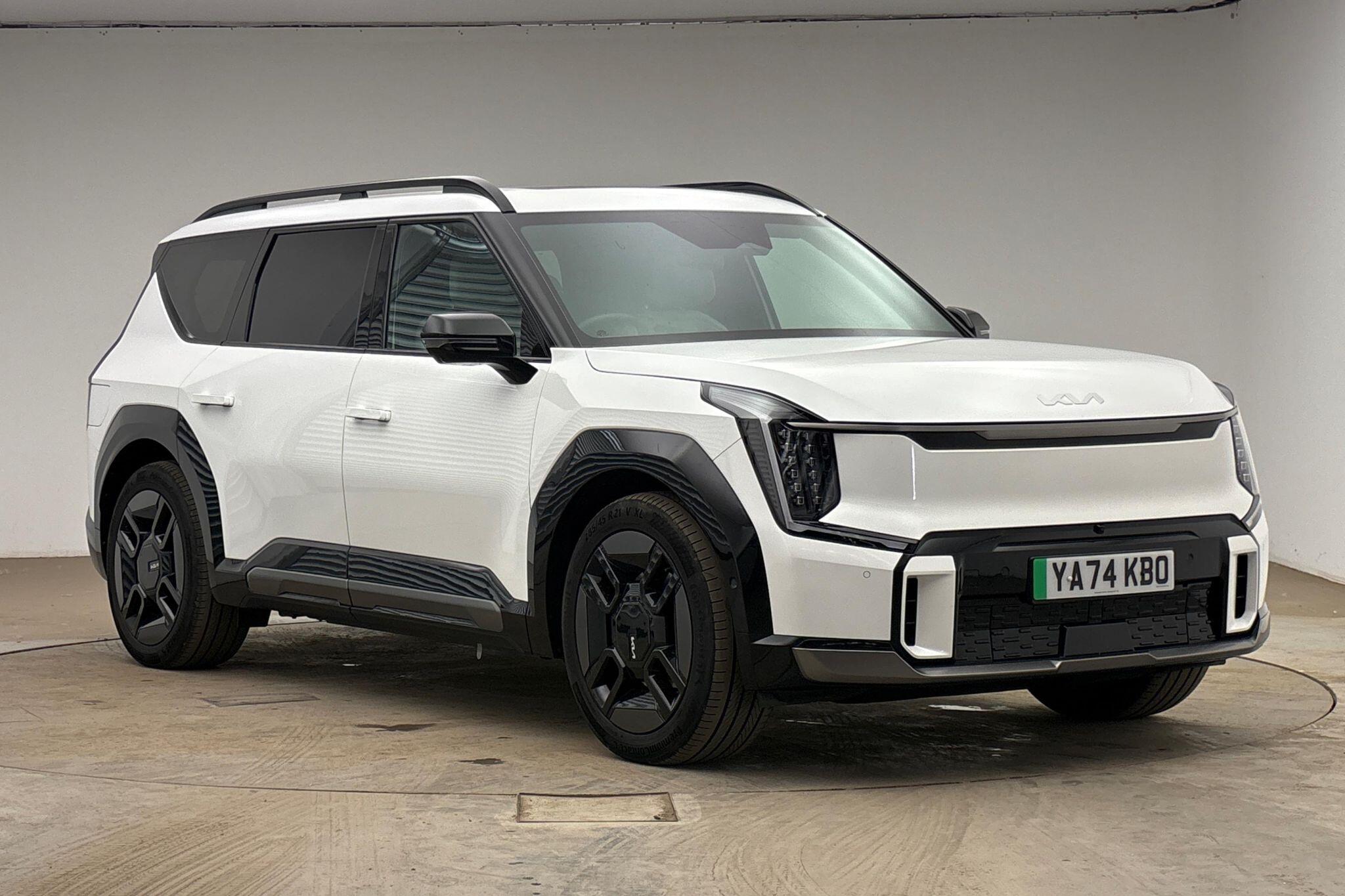 Main listing image - Kia EV9