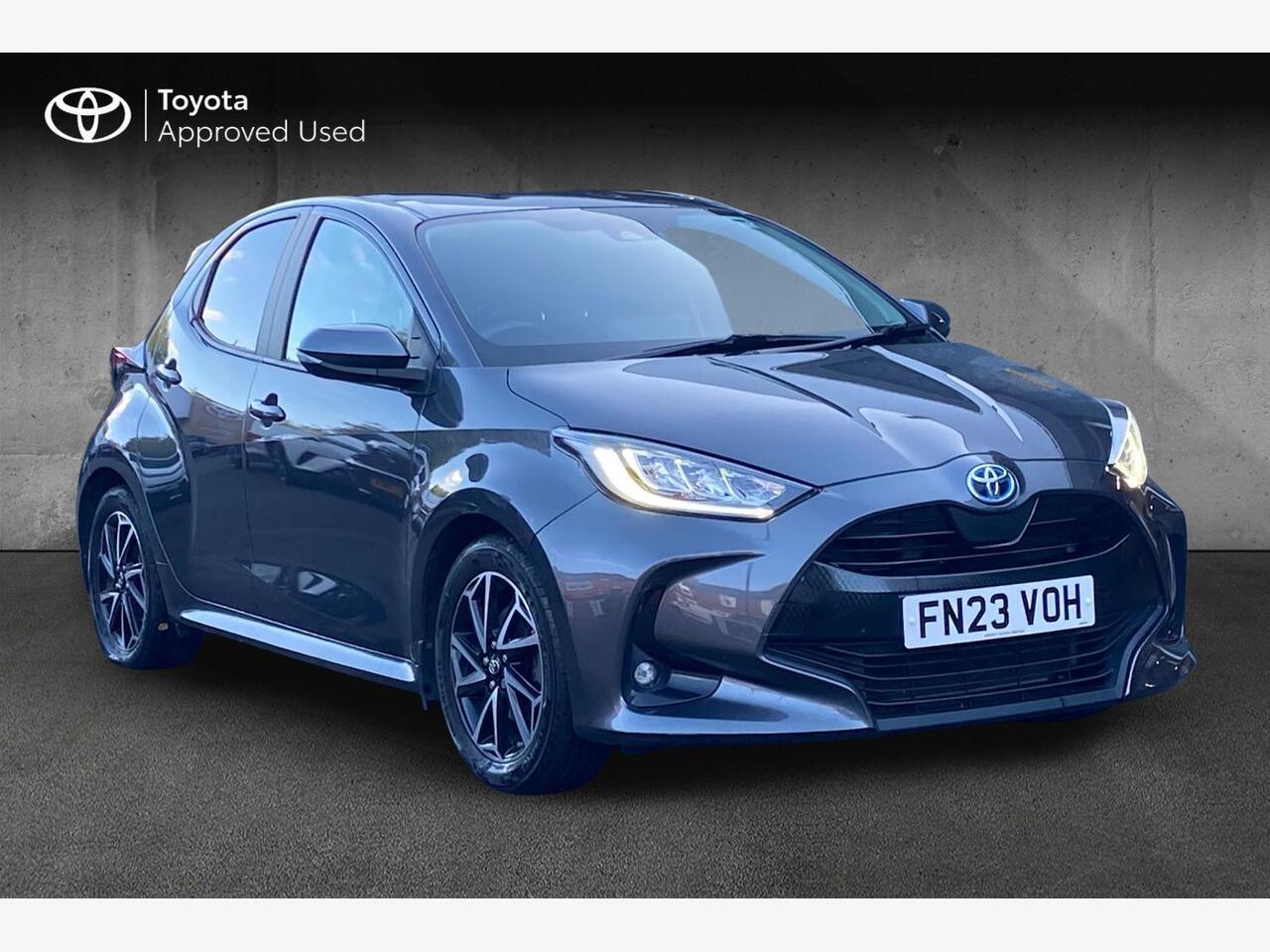 Main listing image - Toyota Yaris