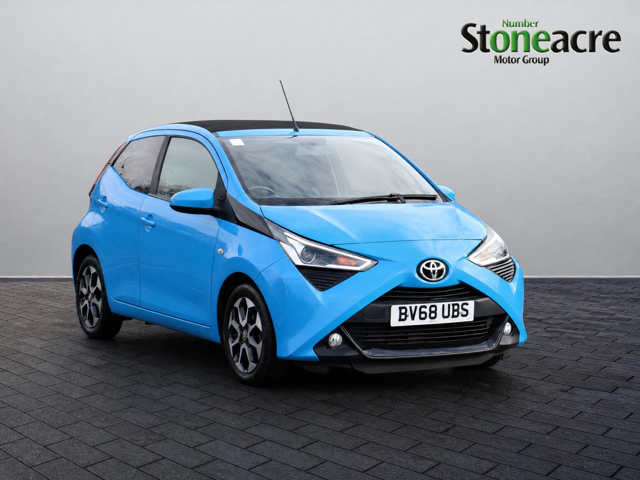 Main listing image - Toyota Aygo