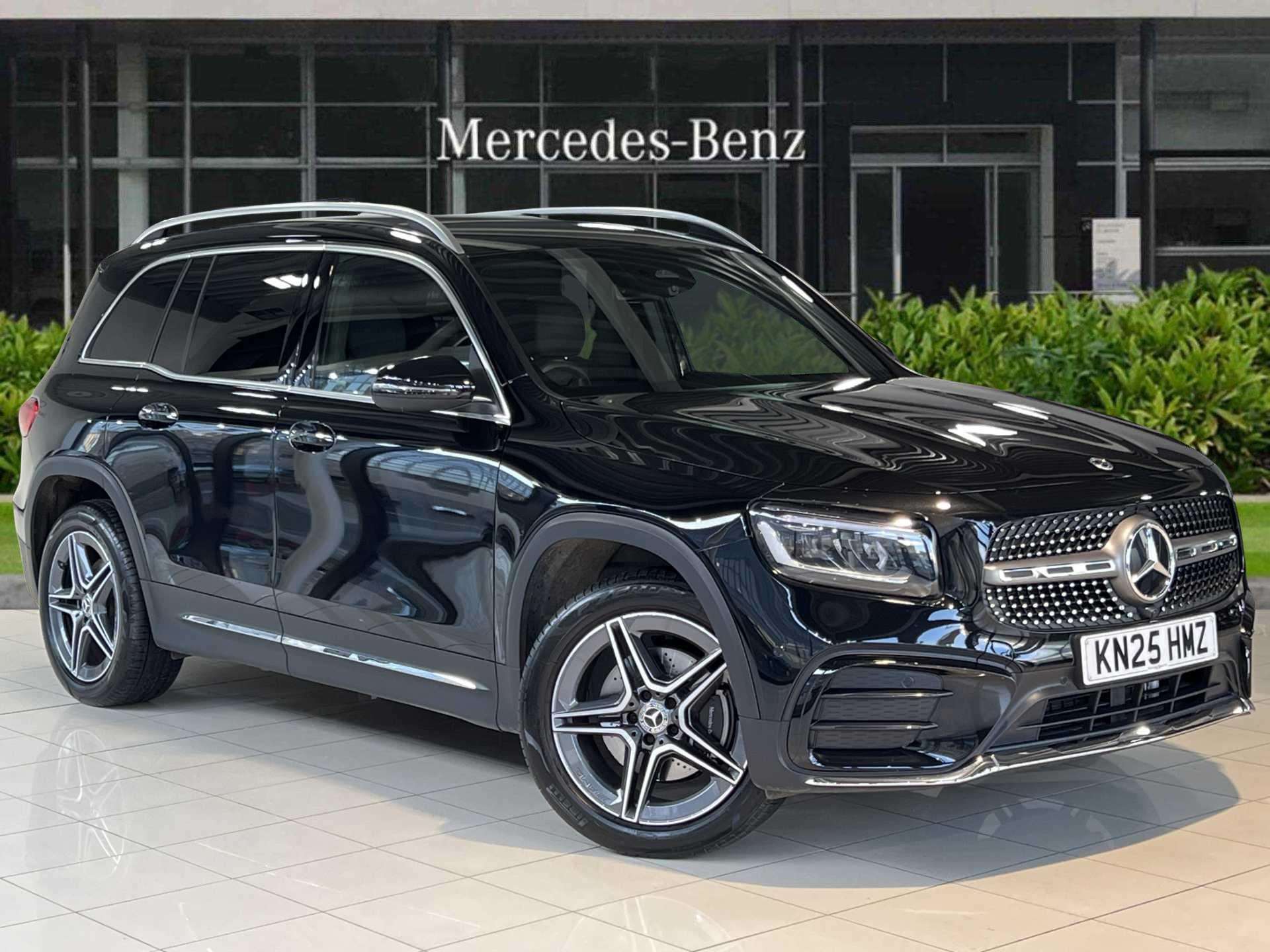 Main listing image - Mercedes-Benz GLB