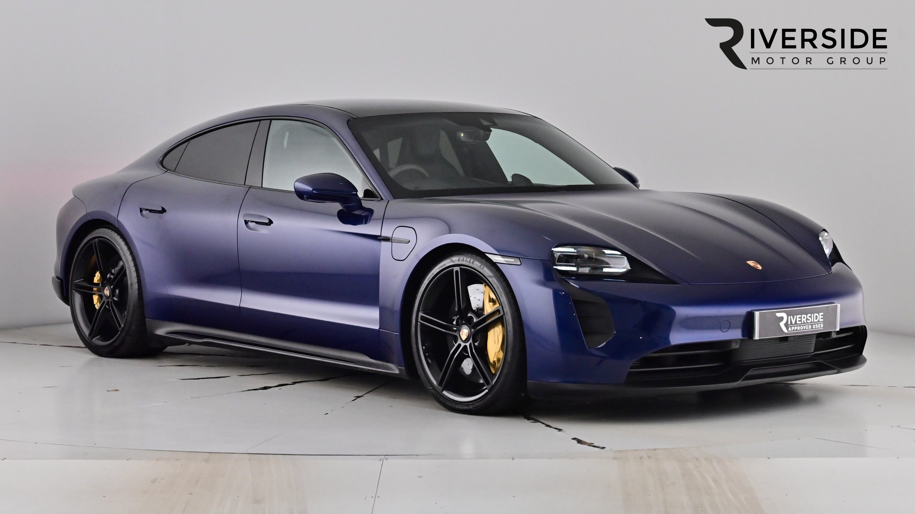 Main listing image - Porsche Taycan