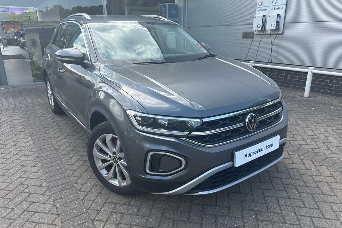 Main listing image - Volkswagen T-Roc