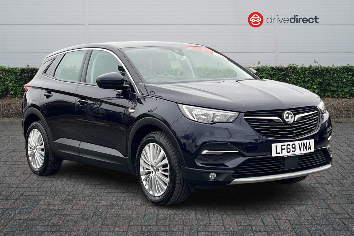 Main listing image - Vauxhall Grandland X