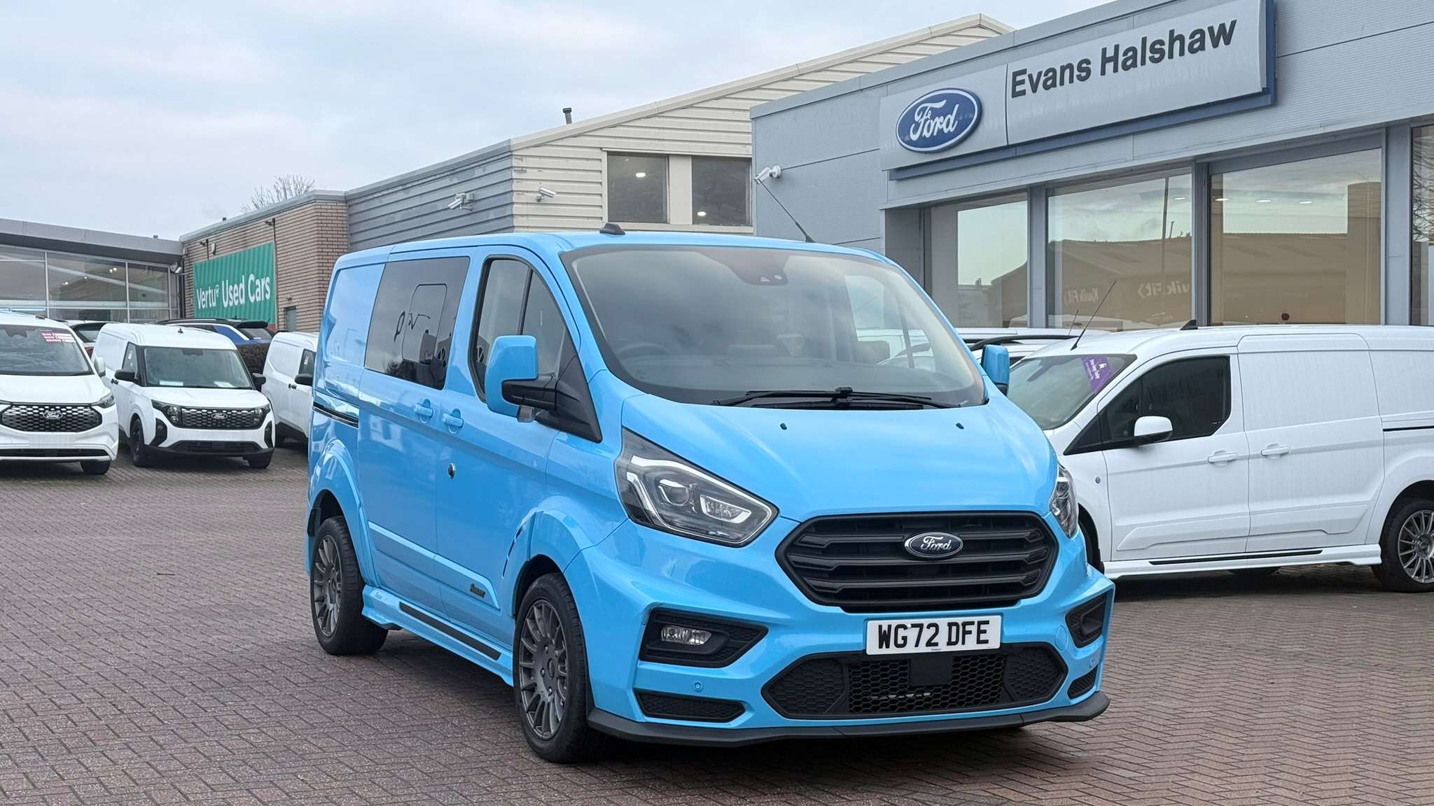 Main listing image - Ford Transit Custom