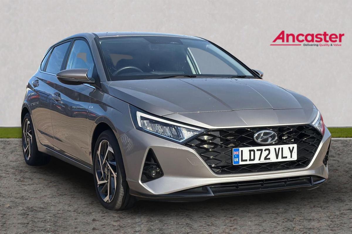 Main listing image - Hyundai i20