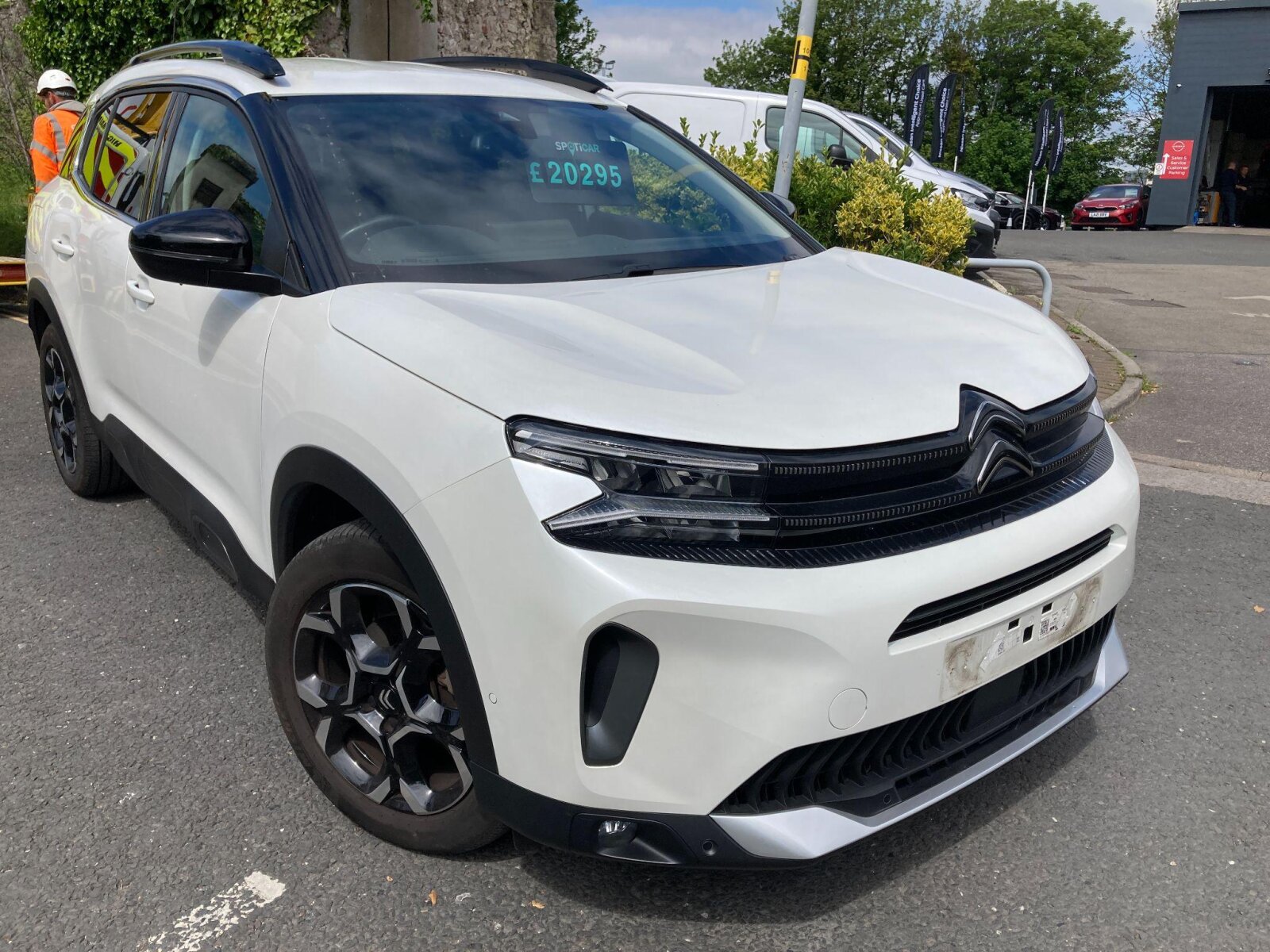 Main listing image - Citroen C5 Aircross