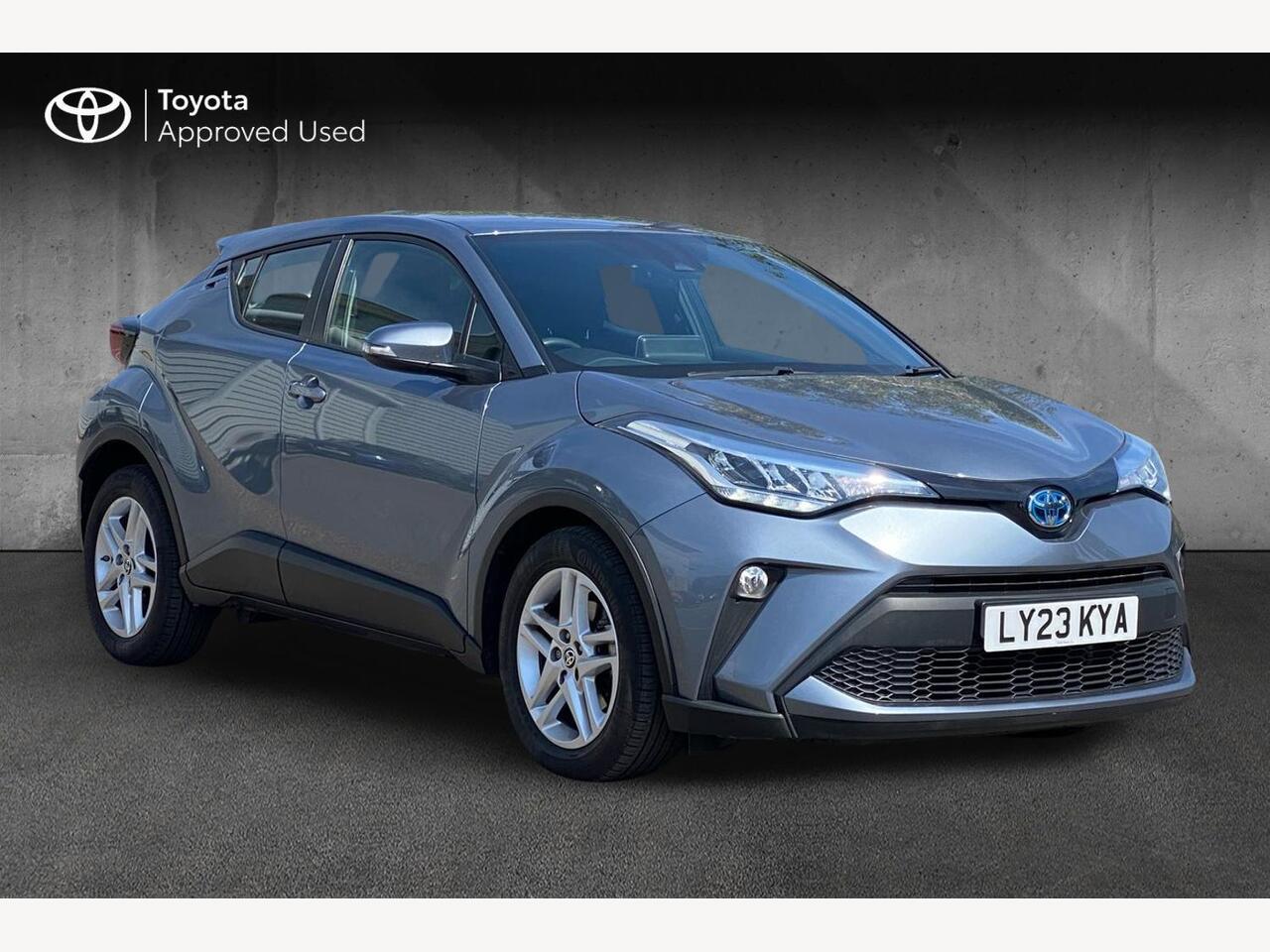 Main listing image - Toyota C-HR