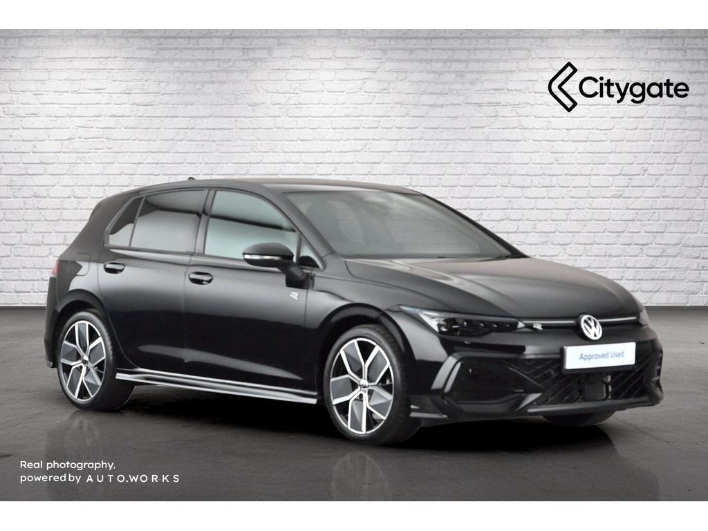 Main listing image - Volkswagen Golf