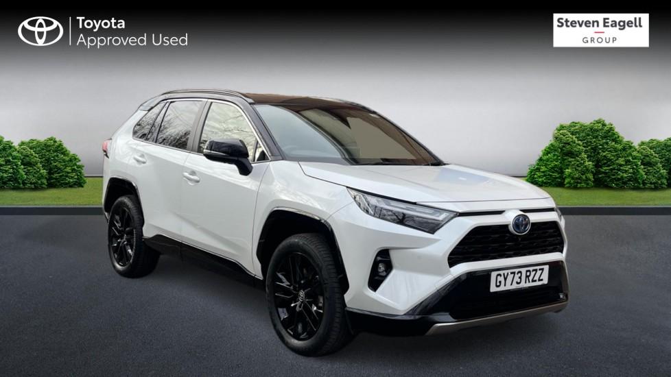 Main listing image - Toyota RAV4