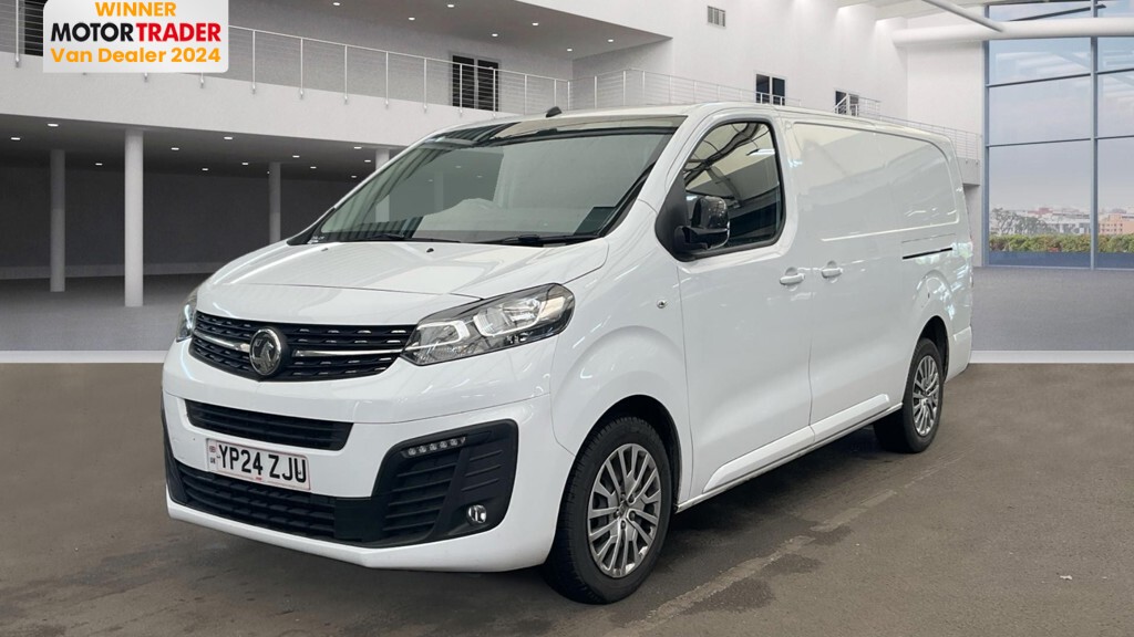 Main listing image - Vauxhall Vivaro
