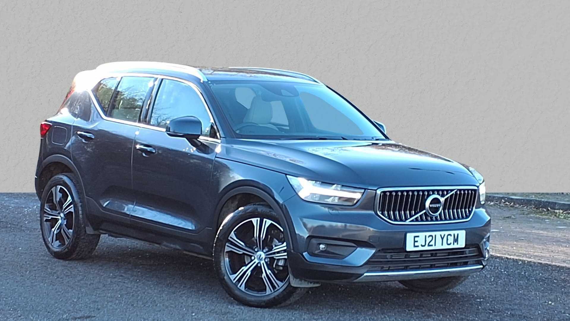 Main listing image - Volvo XC40