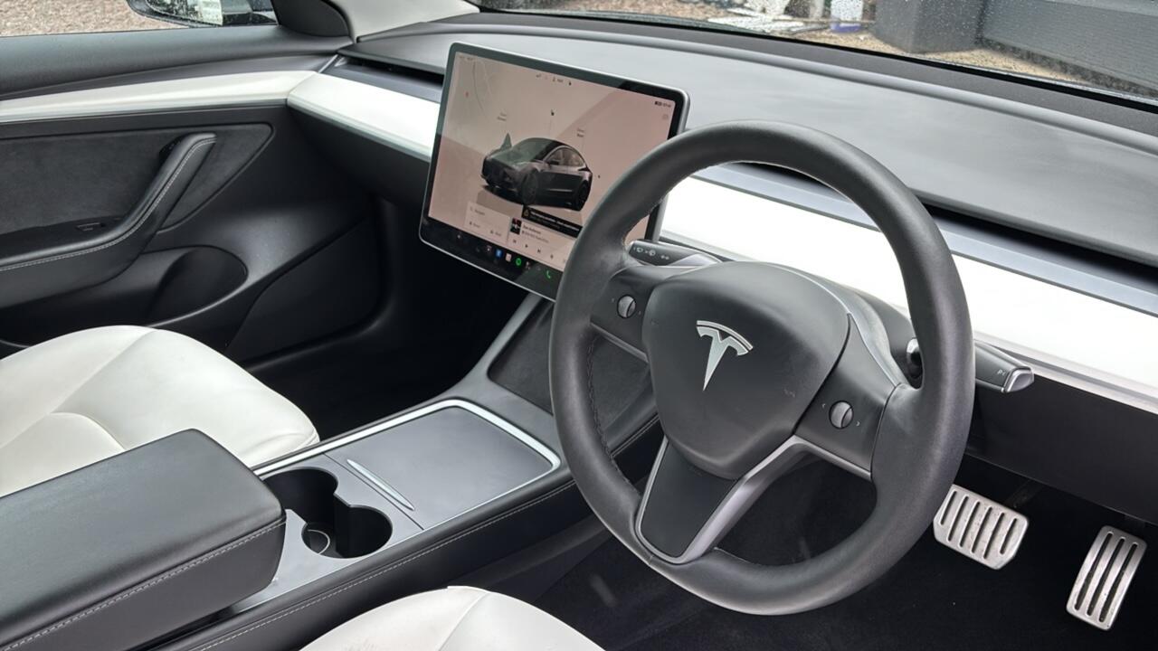 Main listing image - Tesla Model 3