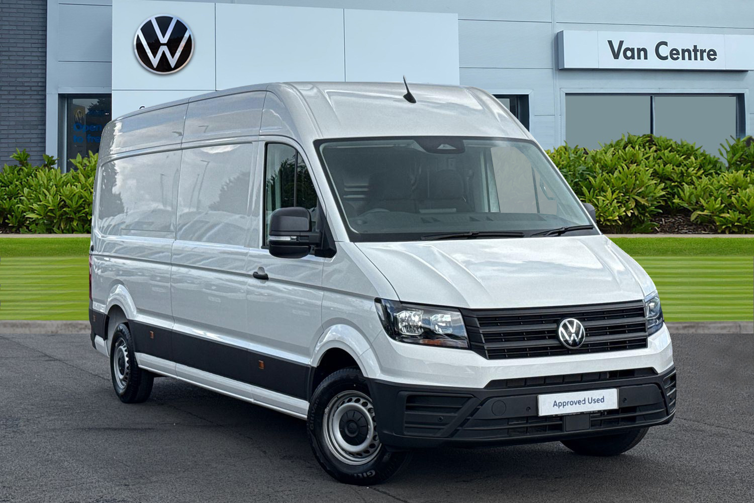 Main listing image - Volkswagen Crafter