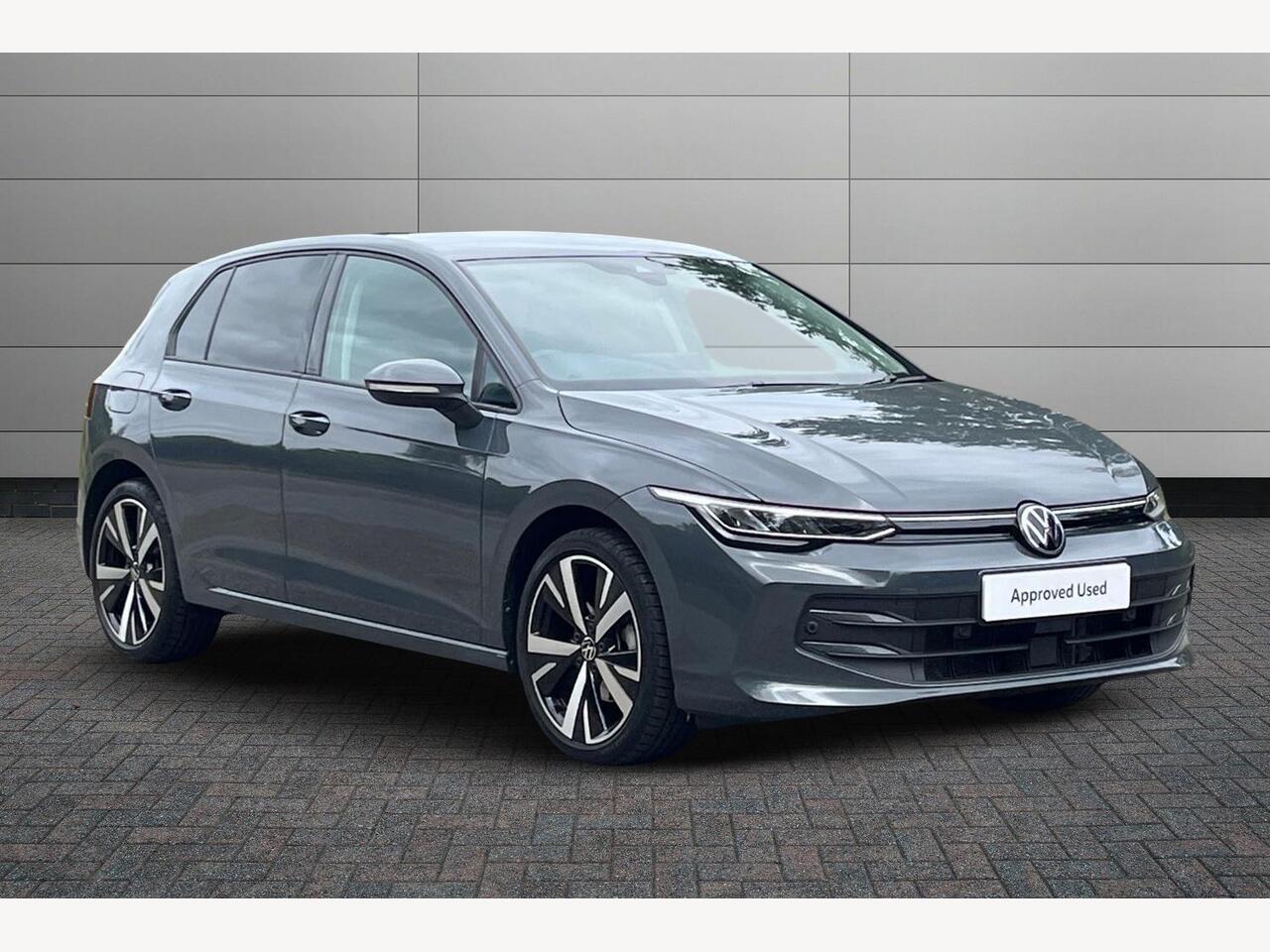 Main listing image - Volkswagen Golf