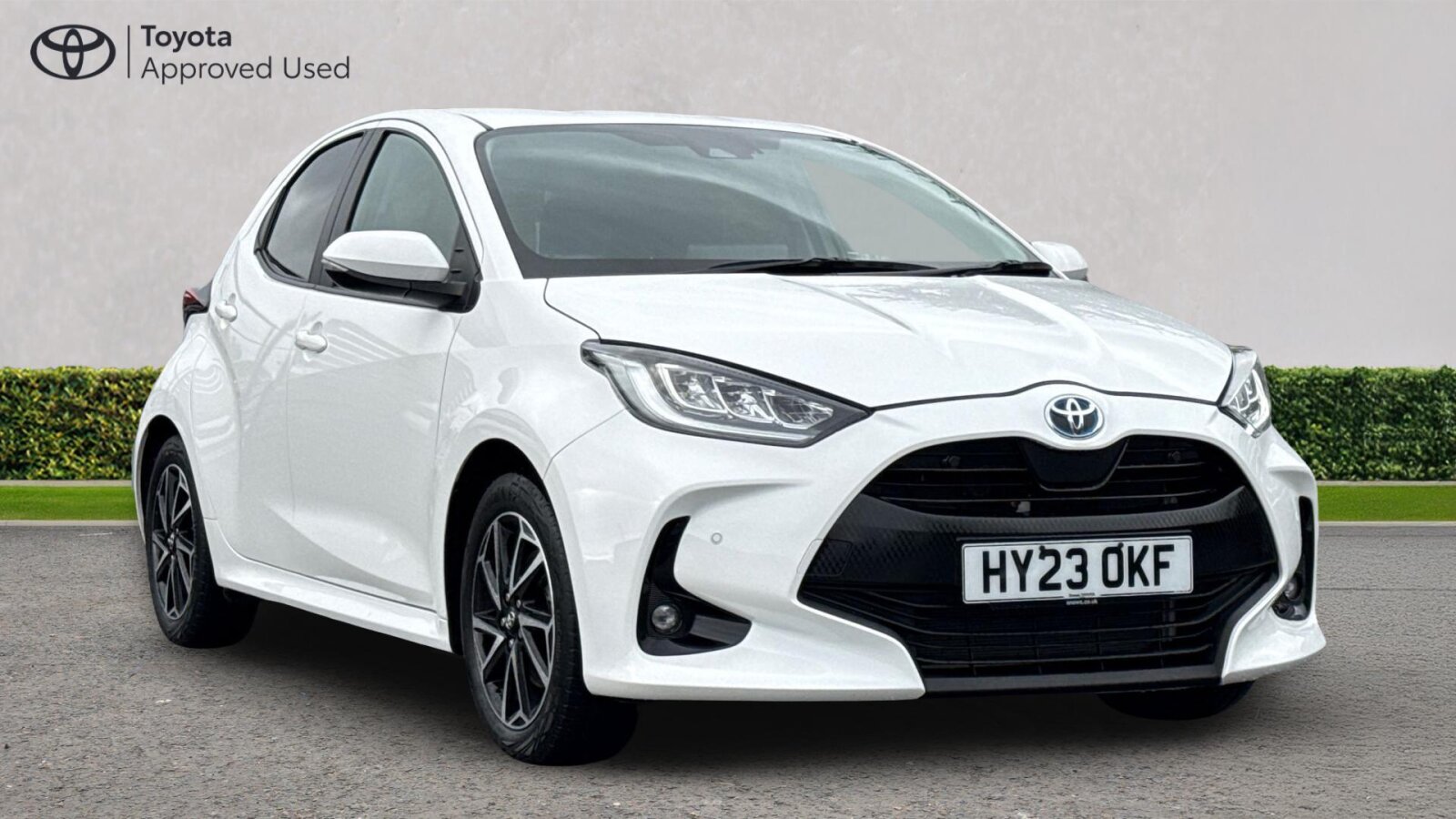 Main listing image - Toyota Yaris