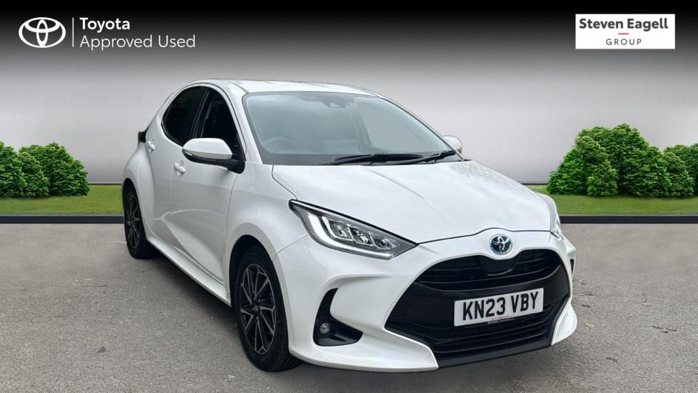 Main listing image - Toyota Yaris