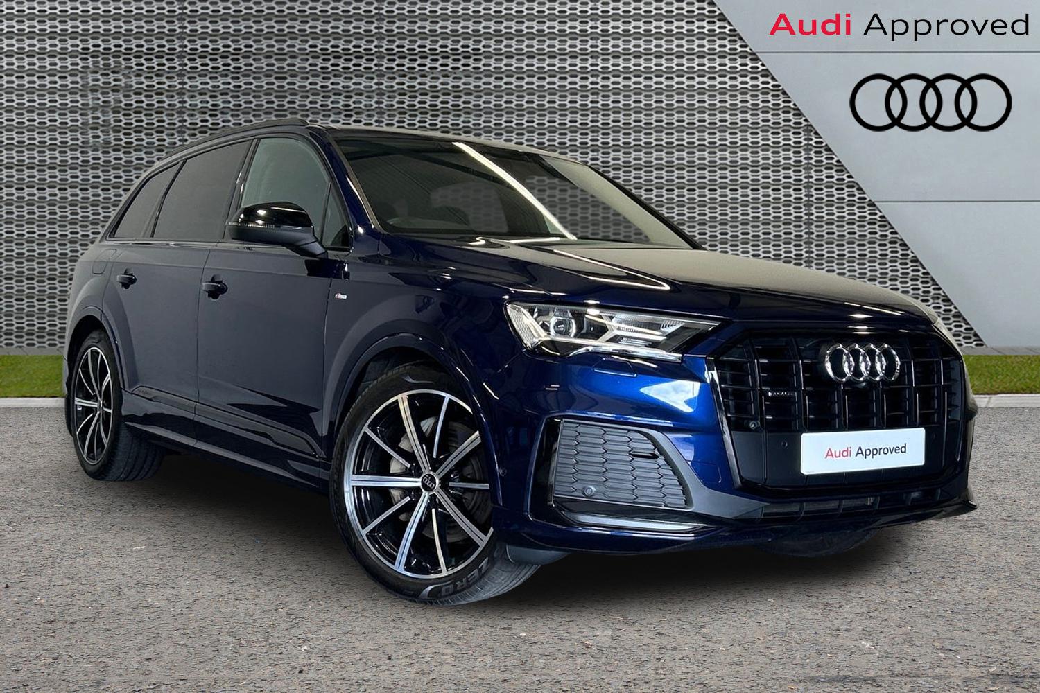 Main listing image - Audi Q7