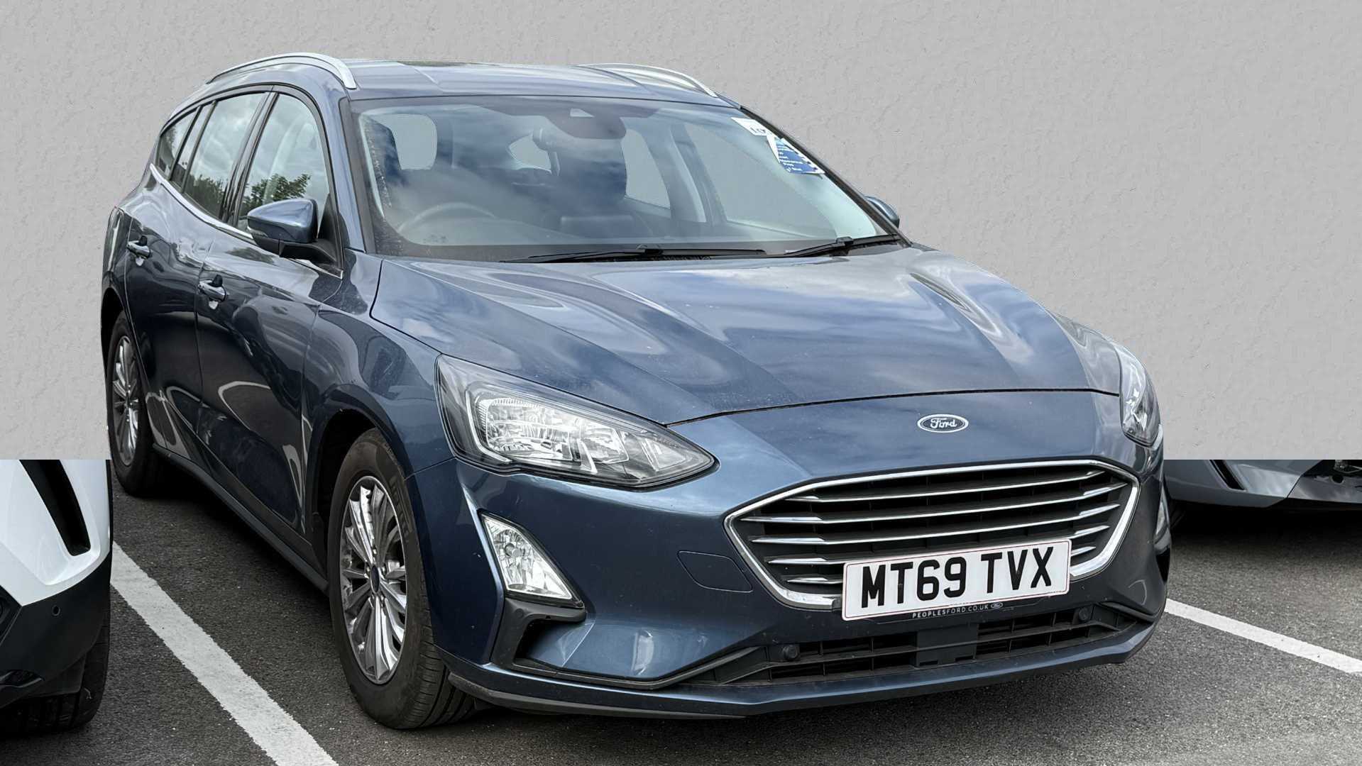 Main listing image - Ford Focus Estate