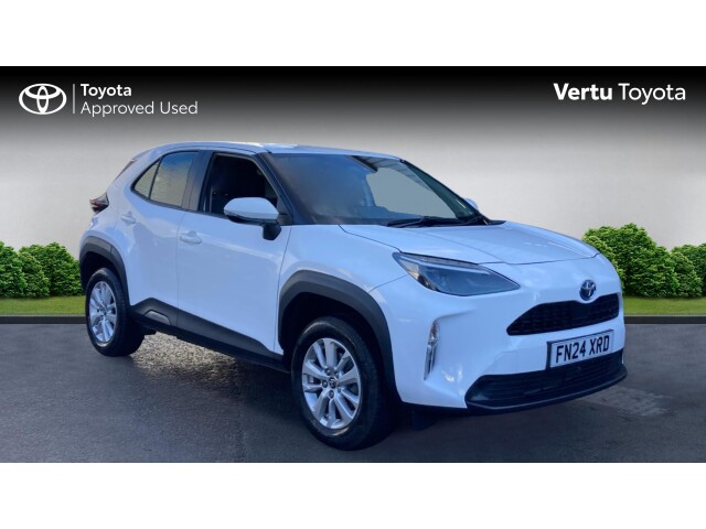 Main listing image - Toyota Yaris Cross
