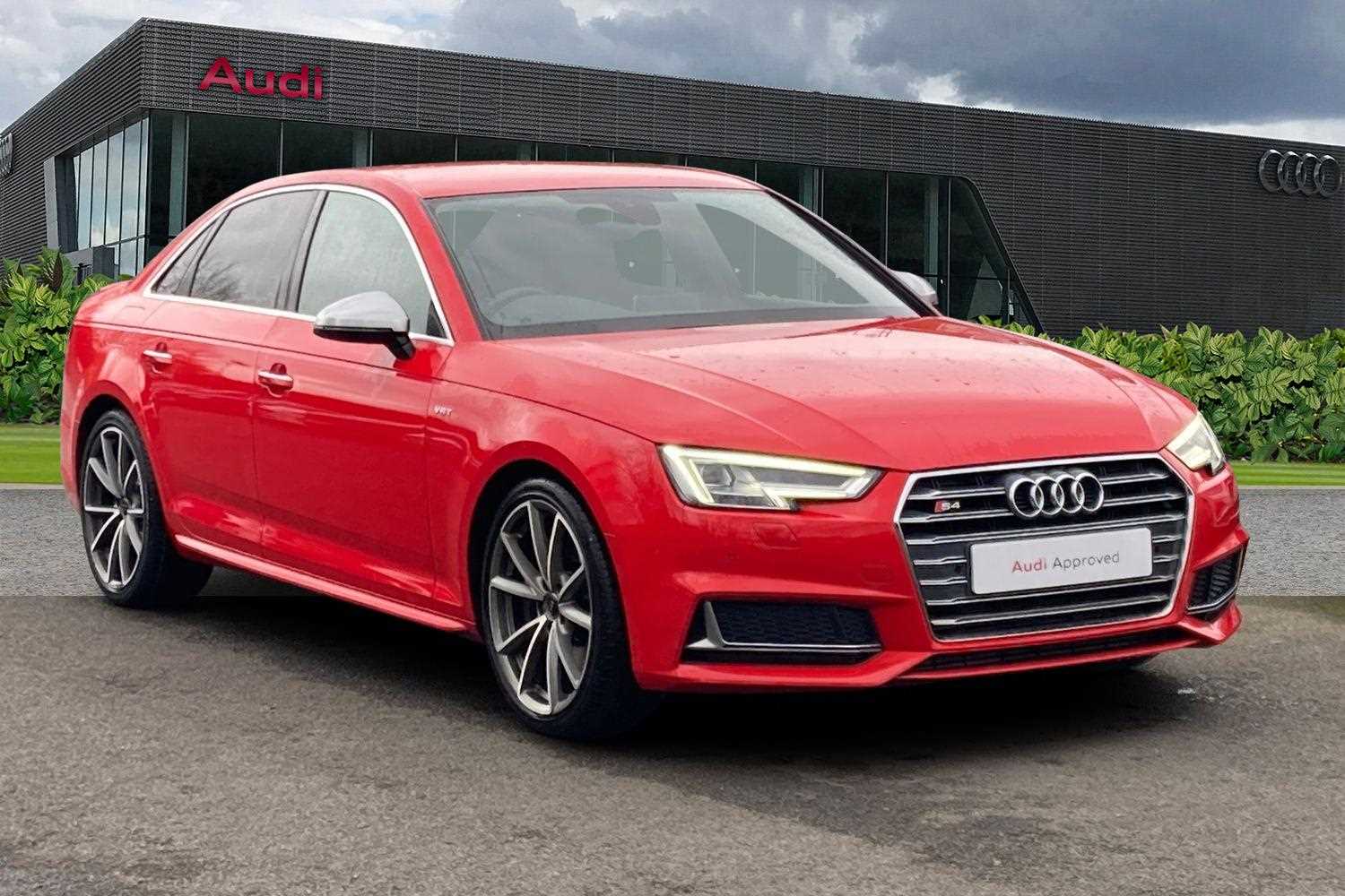 Main listing image - Audi S4