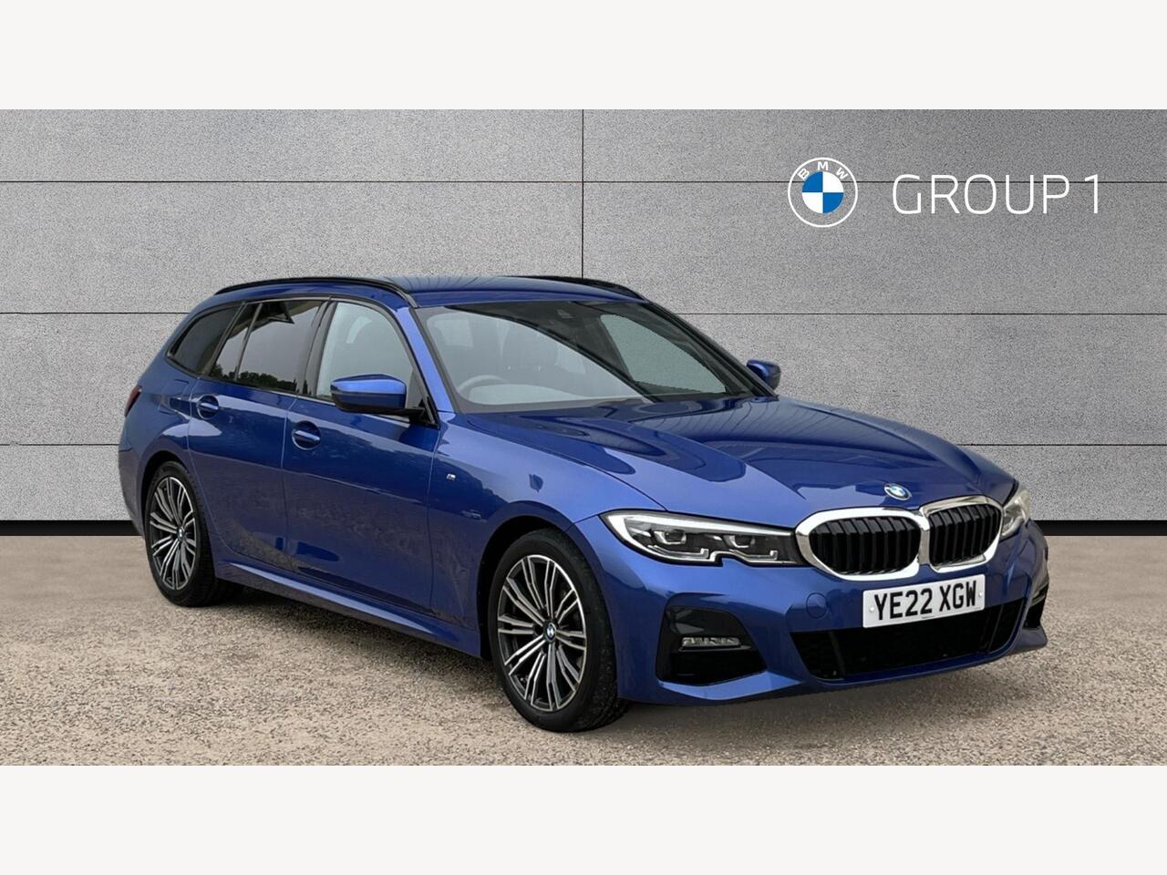 Main listing image - BMW 3 Series Touring